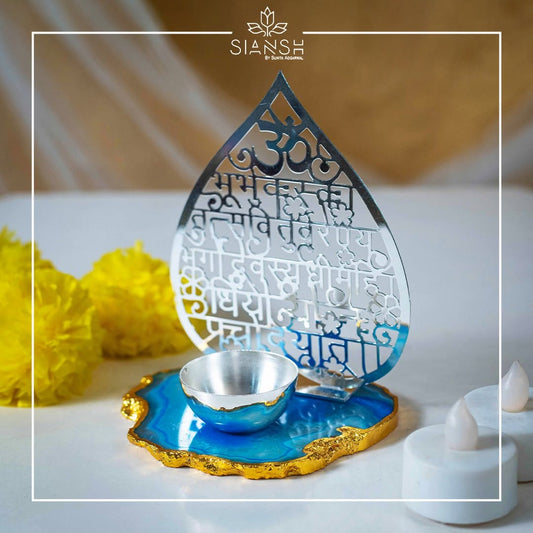 Silver-Plated Gayatri Mantra T-Light on Agate – A Divine Fusion of Elegance & Spirituality
