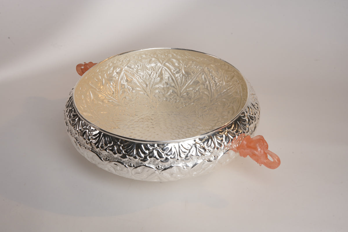 Silver-Plated Resin Elephant Etching Urli – Big Brass Decorative Bowl | Multipurpose Décor & Gifting with Swede Box