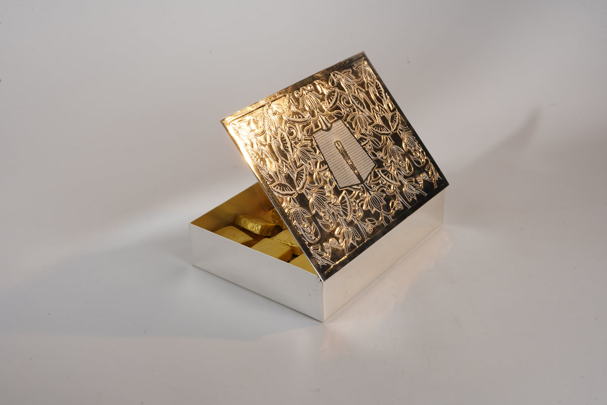 Silver-Plated Vishnu Tilak Box – 8x6 Full Brass Decorative Gift Box | Multipurpose Use with Swede Utility Packing