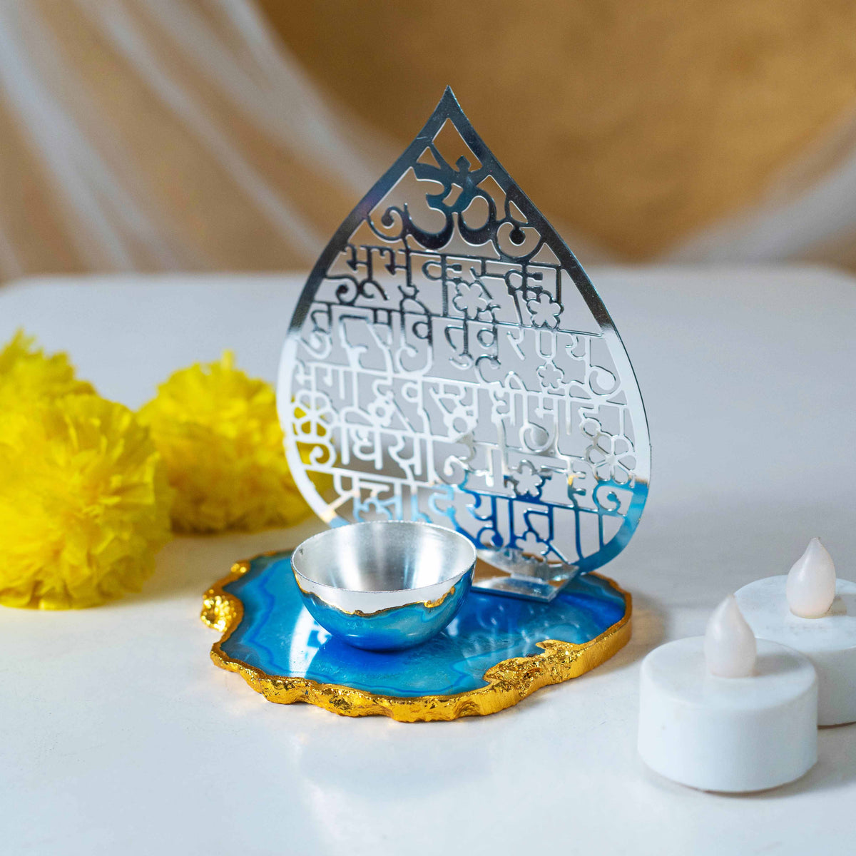 Silver-Plated Gayatri Mantra T-Light on Agate – A Divine Fusion of Elegance & Spirituality